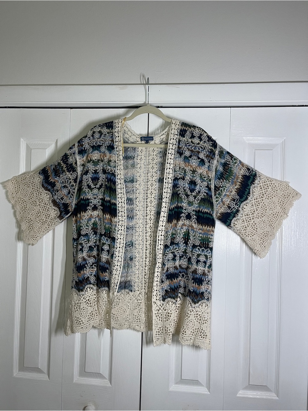 Democracy Embroidered Crochet Lace Boho Kimono Cardigan Size L